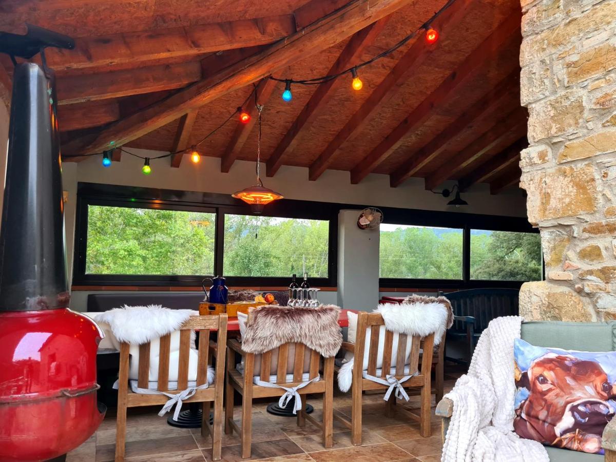 Harveys Homestay Mieres  Dış mekan fotoğraf