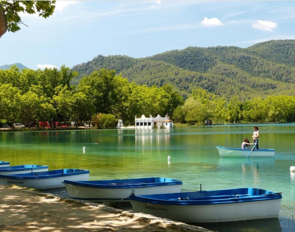 Harveys Homestay Mieres  Dış mekan fotoğraf